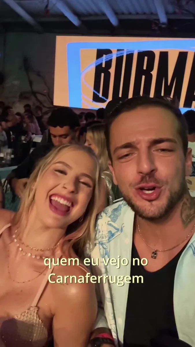 Ian grava selfie no Carnaferrugem